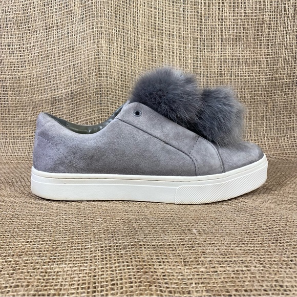 🛑SOLD🛑 Sam Edelman Sneakers Fur Gray Leya Pom Pom Women’s size 9 M - Picture 3 of 9